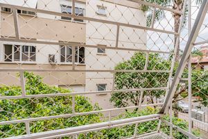 Image 19 - 933271