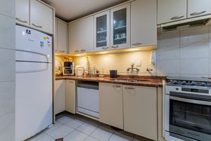 Image 41 - 933488
