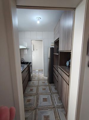 Image 26 - 933520