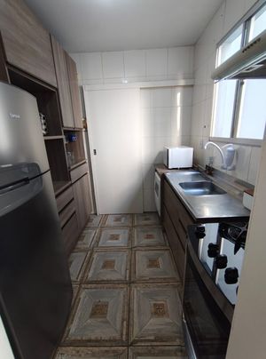 Image 30 - 933520