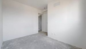 Image 3 - 933697