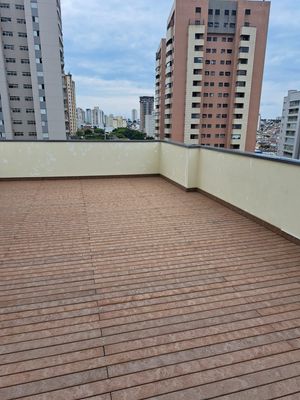 Image 1 - 933702