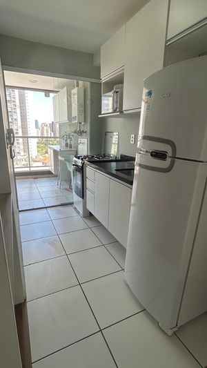 Image 32 - 933710