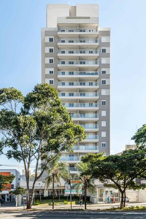 Image 7 - 933710