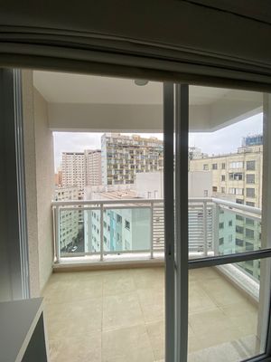 Image 8 - 933793