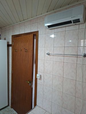 Image 14 - 933838