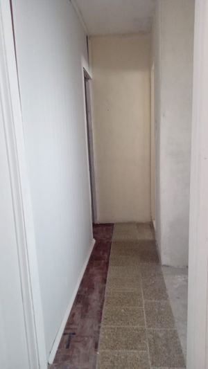 Image 7 - 933892