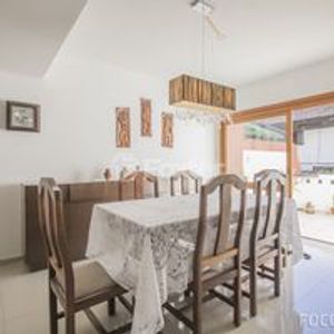 Image 4 - 933982
