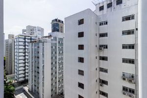 Image 3 - 934003