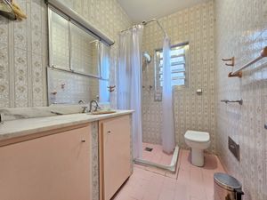 Image 3 - 934085