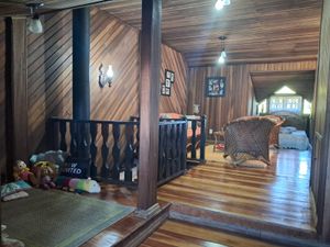 Image 13 - 934219