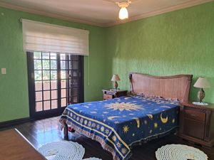 Image 19 - 934219