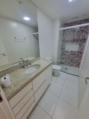 Image 5 - 934362