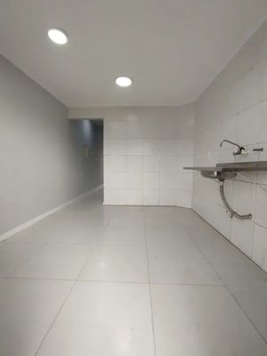 Image 7 - 934598