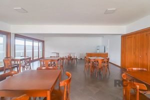 Image 22 - 934611