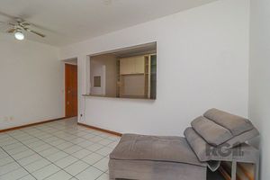 Image 4 - 934611
