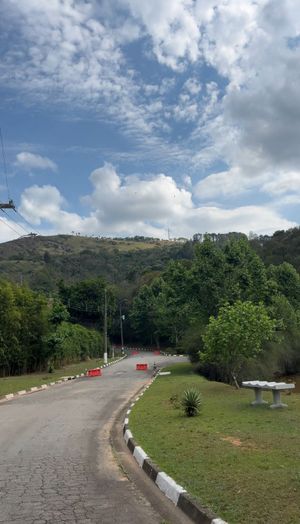 Image 1 - 934761