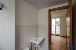 Image 15 - 934840