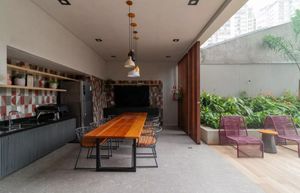 Image 22 - 934989