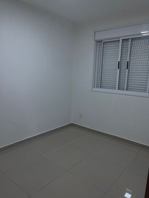 Image 4 - 935559