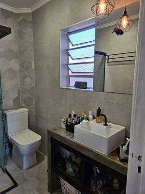 Image 3 - 935612