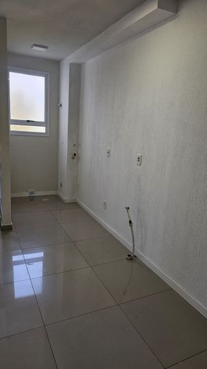 Image 5 - 935727