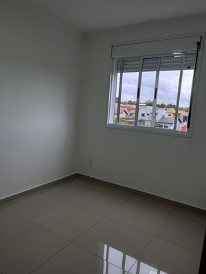 Image 10 - 935727