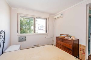 Image 32 - 936048