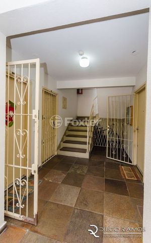 Image 3 - 936089