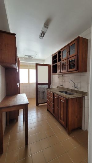 Image 23 - 936090
