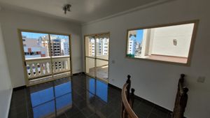 Image 15 - 936090