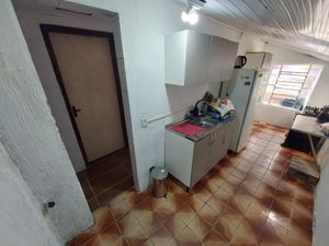 Image 16 - 936169