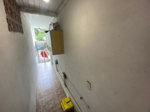 Image 19 - 936169