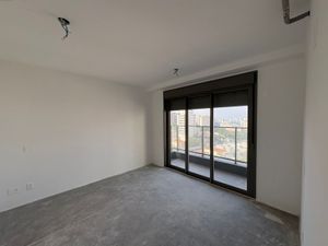 Image 1 - 936261