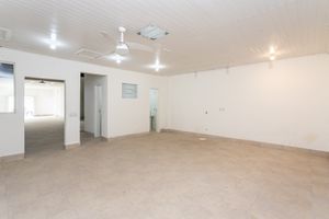 Image 4 - 936383