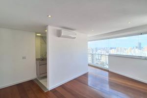 Image 23 - 936529