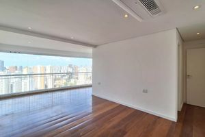 Image 31 - 936529