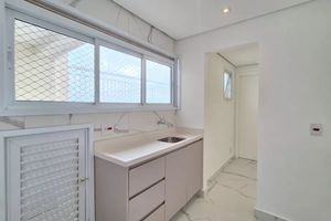 Image 45 - 936529
