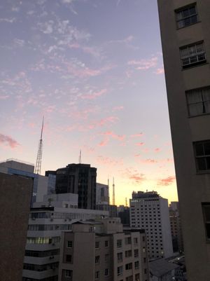 Image 12 - 936682