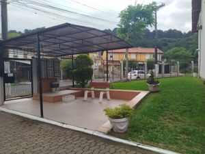 Image 3 - 936704