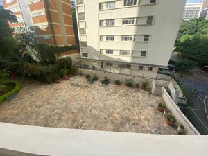 Image 2 - 936838