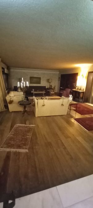 Image 4 - 937582