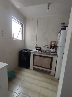 Image 1 - 937888