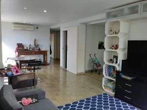 Image 3 - 938098