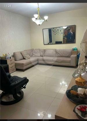 Image 3 - 938194