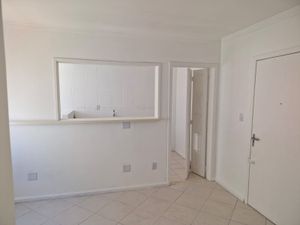 Image 8 - 938233