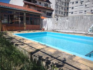 Image 29 - 938464