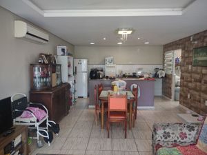 Image 33 - 938464