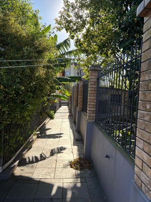 Image 27 - 938632