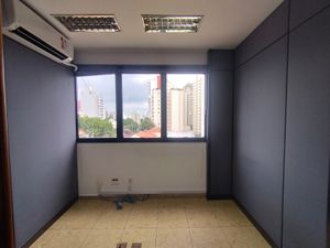 Image 2 - 938721
